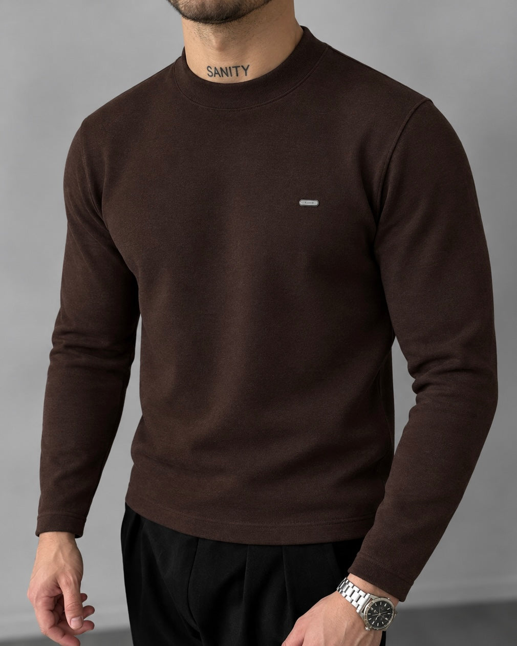 crew neck