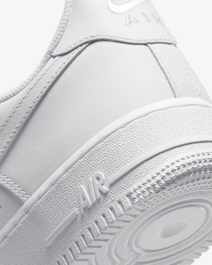 nike Air Force 1 sneakers