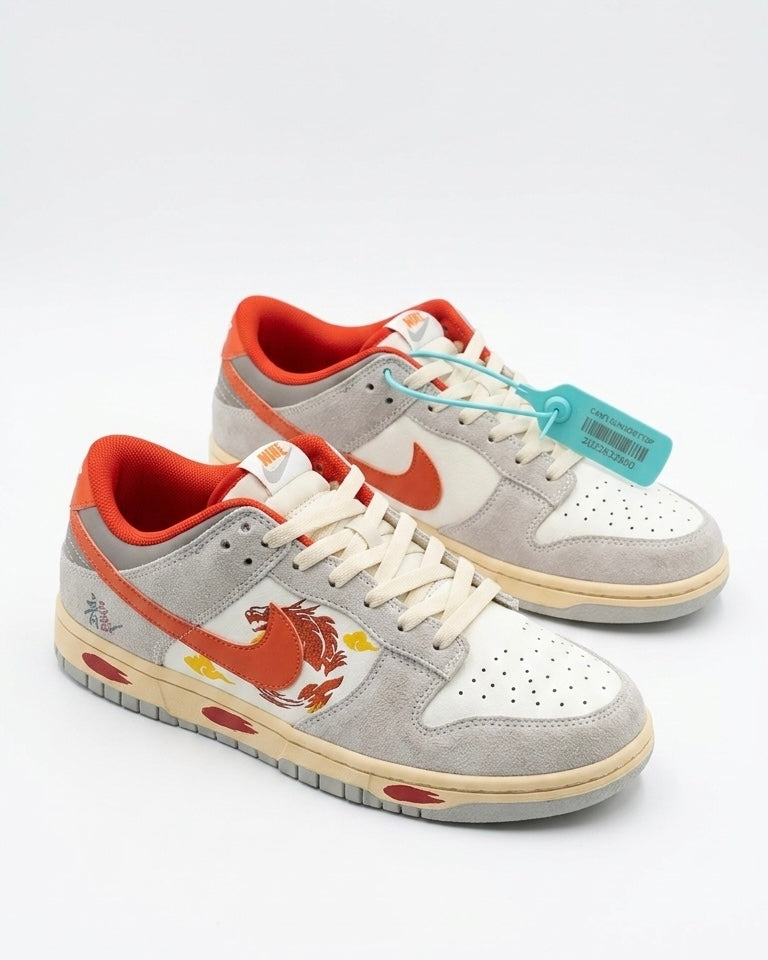 Nike Dunk Low Sneakers