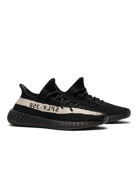 Yeezy 350 sneaker