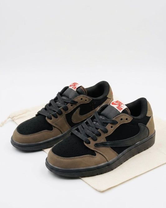 Nike Travis Scott Sneaker