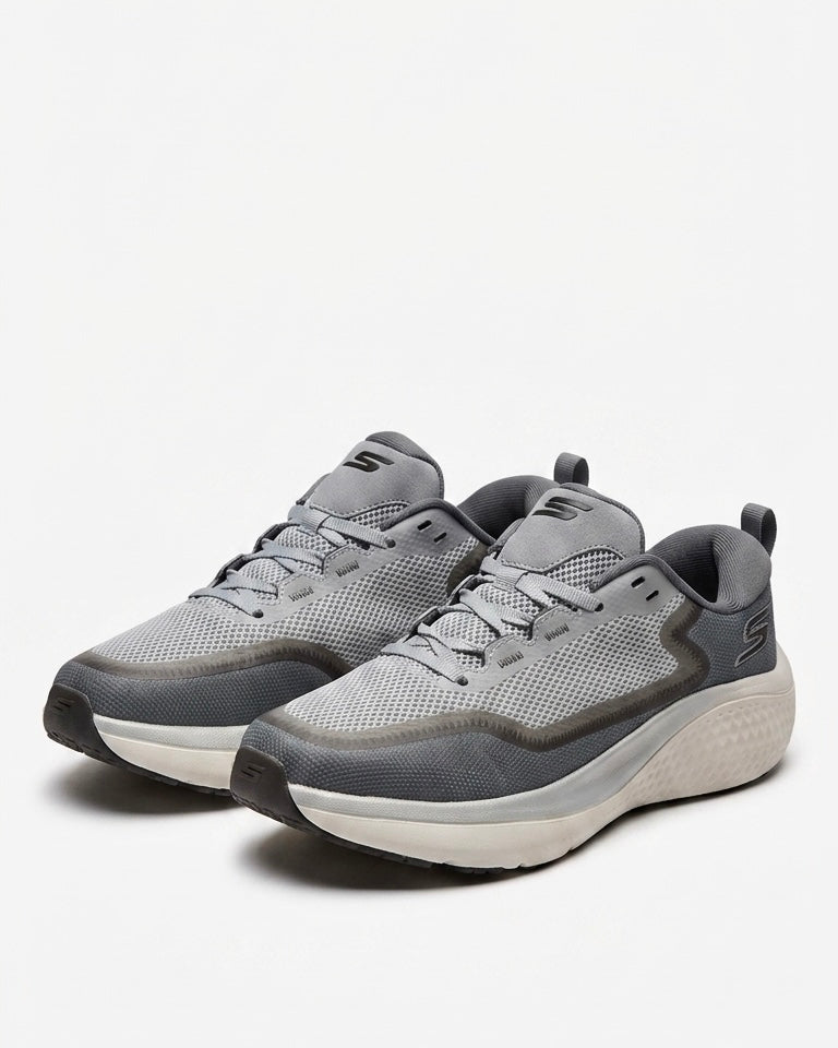 Skechers Max Cushioning Sneaker