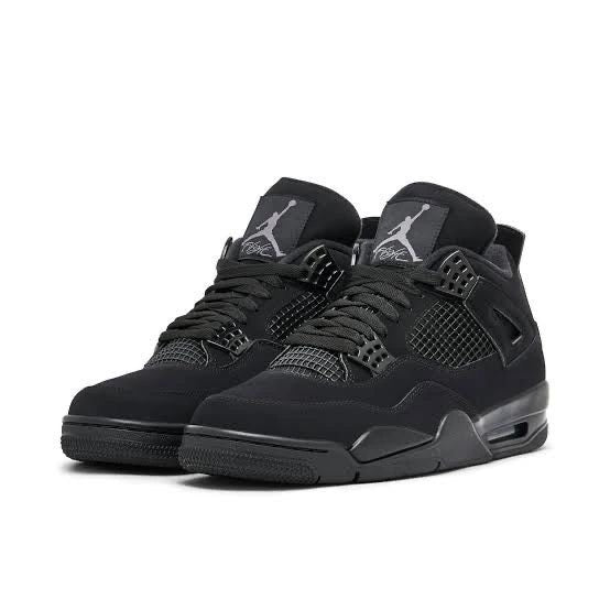 Air Jordan 4 retro ( black cat )