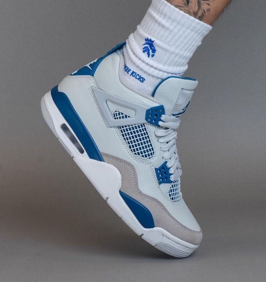 Air Jordan 4 retro ( military blue )