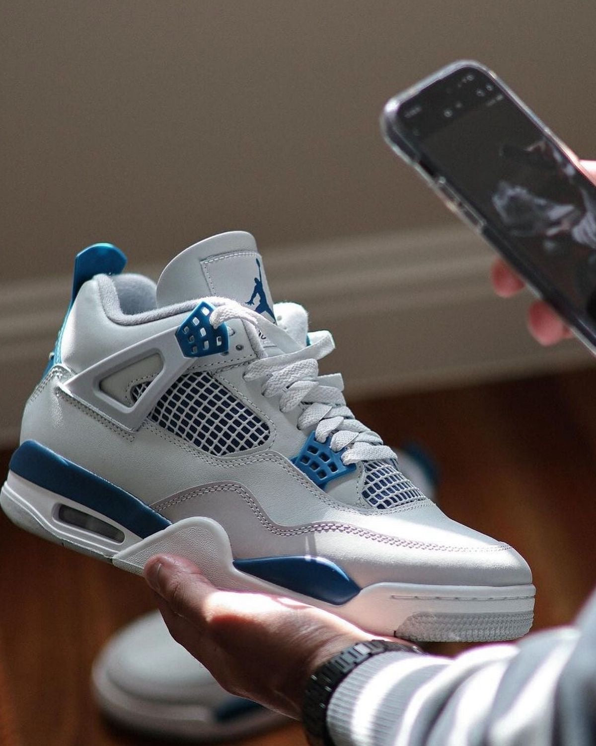 Air Jordan 4 retro ( military blue )